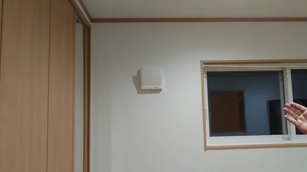 至る所に換気扇